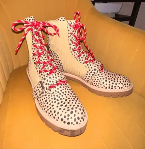 Dolce Vita Boots Tan Size 8.5 thumbnail 1