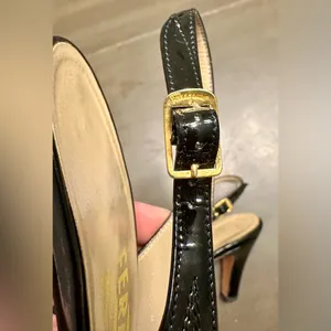 Salvatore Ferragamo Black Patent Leather Sling Back Open Toe Heels Size 8 AA thumbnail 4