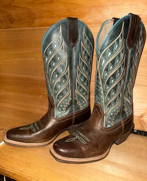 Noble Cowboy Boots Brown Size 6 thumbnail 1
