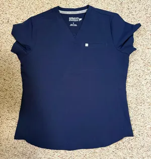 Fabletics High-Waisted Scrub Set Short Navy thumbnail 3