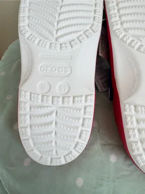 NWT CROCS Los Angeles Clippers NBA Classic Clogs Womens size 11 thumbnail 13