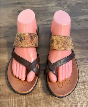 BOC Born Concept Women Brown Cork Strap Thong Sandals‎ Size 9 thumbnail 1