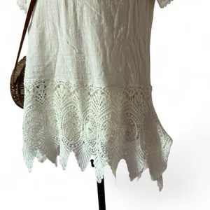 Solitaire Festival Boho Lace Hem Gauze‎ Blouse Womens M White Crochet Pom Top thumbnail 2
