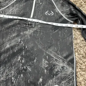 Realtree Fishing Pro Series Gray Woods Camo Long Sleeve Quarter Zip Top Sz S thumbnail 6