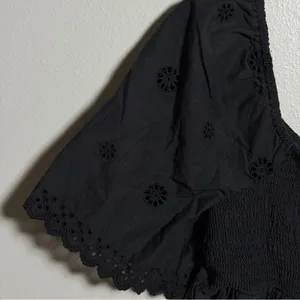 American Eagle Women's Black Peplum‎ Eyelet Off Shoulder Crop Top size L thumbnail 5