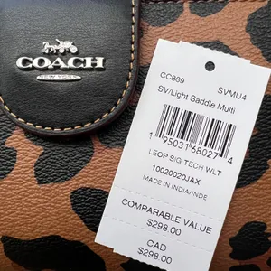 Phone Wallet With Leopard Print And Signature Canvas Interior coach cc869 thumbnail 8