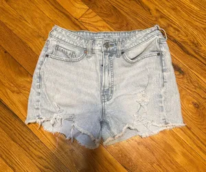 Old Navy Shorts thumbnail 1