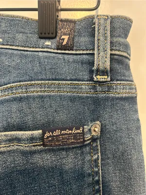 Seven For All Mankind High Waist Slim Kick Jeans Nwt- Size 26 thumbnail 4