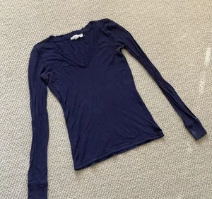 Bella Swan Fitted Long Sleeve Shirt Navy Blue Y2K Indie Sleaze V-Neck Cotton S thumbnail 2