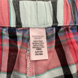 Victoria’s Secret Plaid Light Blue Pajama Set SM thumbnail 7