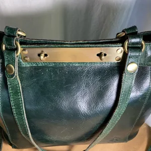 VNTG PATRICIA NASH STYLE P82806 Dark Green Leather Crossbody with Dust bag thumbnail 2