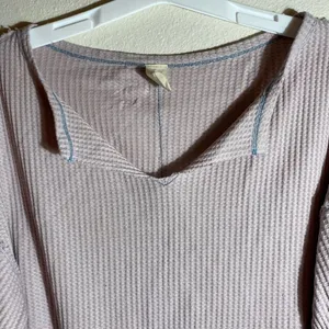 We The Free Dahlia Thermal‎ Top thumbnail 10