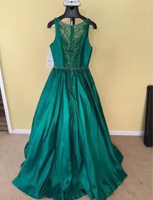 Emerald Green Prom Dress thumbnail 3