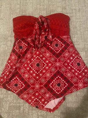 Red Country Tank Top Flowers thumbnail 1
