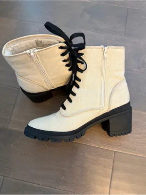 Rachel Canvas Lace-Up Ankle Boots in Cream with Black Accents, women’s, chunky thumbnail 3