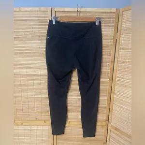 Fabletics black leggings athletic pants woman’s medium no size tag thumbnail 3