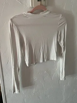 Ladies long sleeve  thumbnail 1