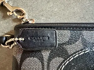 Coach Wristlet thumbnail 3
