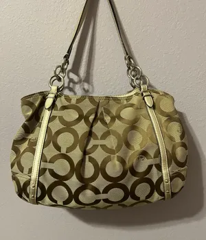 Coach Purse thumbnail 2