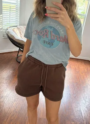 White fox sweatshorts thumbnail 4
