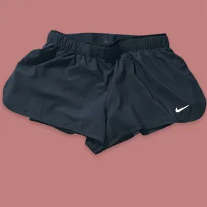 Nike Shorts thumbnail 2