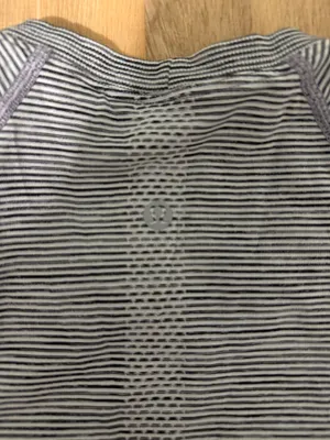 Lululemon Swiftly Short Sleeve Shirt Size 6 thumbnail 3