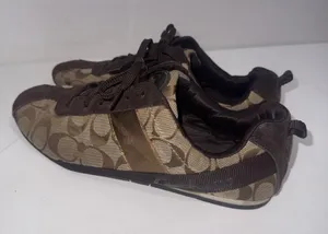 Coach Signature C Logo Canvas Brown Classic Patent Leather Sneakers Women's 9.5 thumbnail 1