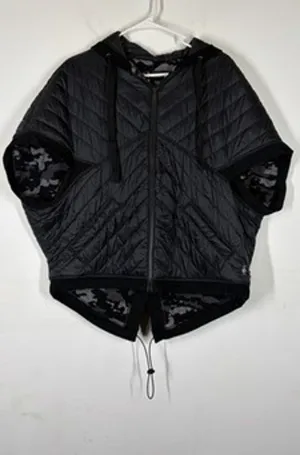 Smartwool Women's Urban Upslope Insulated Reversible Poncho Black Camo Size S/M thumbnail 1