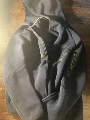 Nike Tech Jacket thumbnail 1