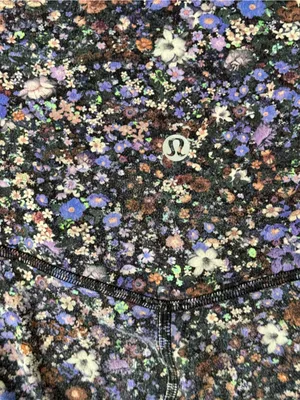 Lululemon Align High-Rise Shorts biker 8" Flower Burst Multi floral print nulu thumbnail 9