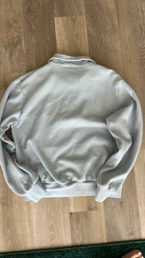 Brandy Melville Quarter-Zip Sweatshirt thumbnail 3