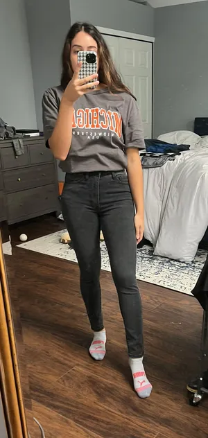 Never Worn Black Skinny Jeans thumbnail 2
