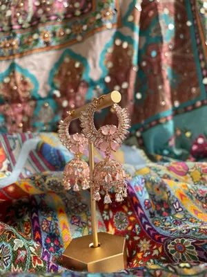 Pink Rose Gold Earrings thumbnail 4