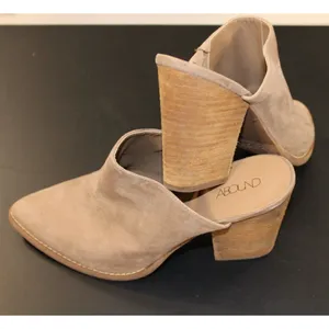 Abound Maya Mule Womens 8M Tan Suede Pointed Toe Block Heel Bootie Slip On thumbnail 6
