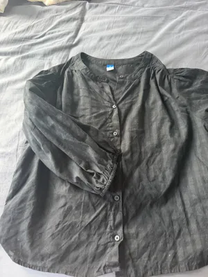 Old Navy Top  thumbnail 2