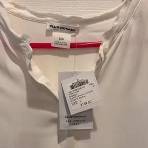 NWT‎ Club Monaco Womens Ivory Flared Cuff Shirt Sheer Viscose Button Down Sz L thumbnail 2