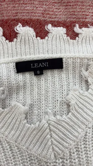 White sweater thumbnail 3