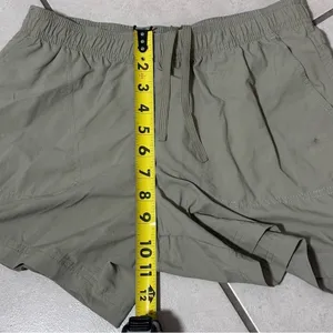 Columbia Sportwear Women Khaki Tan Cargo‎ Hiking Shorts size S 5L thumbnail 5
