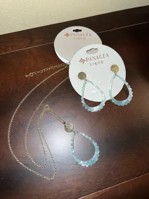 Panacea Necklace and Earrings set thumbnail 2