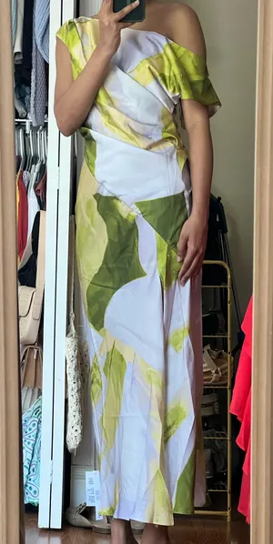 Formal dress Size 2 thumbnail 4