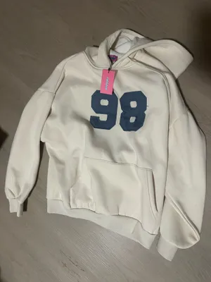 Edikted Hoodie Oversized NWT thumbnail 1