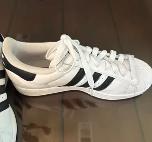 Men’s Size 9/Women’s 10 Adidas original Superstar II white Black Shell Sneakers thumbnail 2