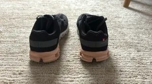 On Cloud Grey And Pink s thumbnail 4