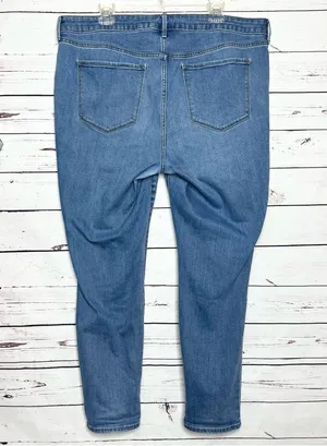 Old Navy Pop Icon Skinny Denim Jeans Size 18 with 29 inch Inseam Medium Wash thumbnail 3