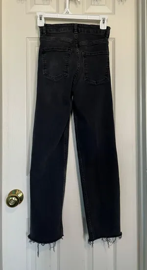 Black Jeans thumbnail 3