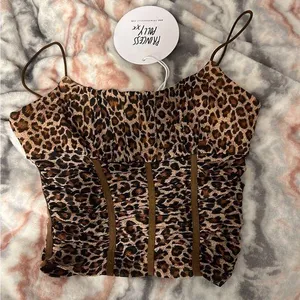 Princess Polly Leopard Print Women's Top thumbnail 1
