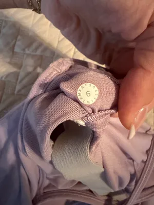 Lululemon Tank Top thumbnail 4