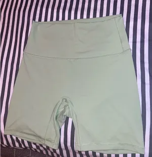 Free Spirit Lime Green matching set thumbnail 2