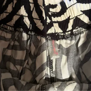 Free people gorgeous shorts double layer NWT small thumbnail 2