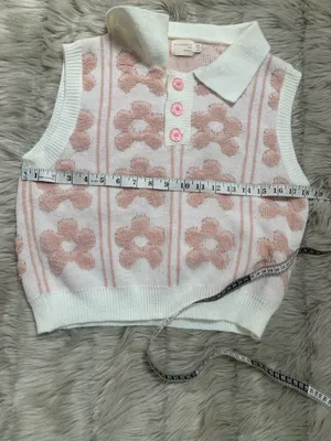 Dreamers by Debut floral knit collared sweater vest M/L thumbnail 6